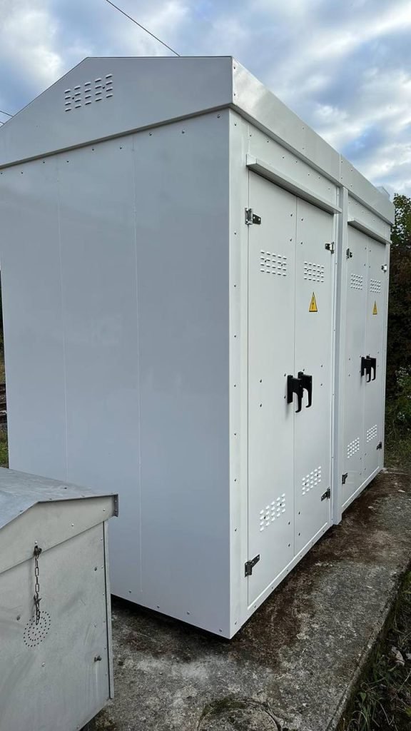 Rodent-Proof Railway Cabinets UK: Stopping Damage at the Source